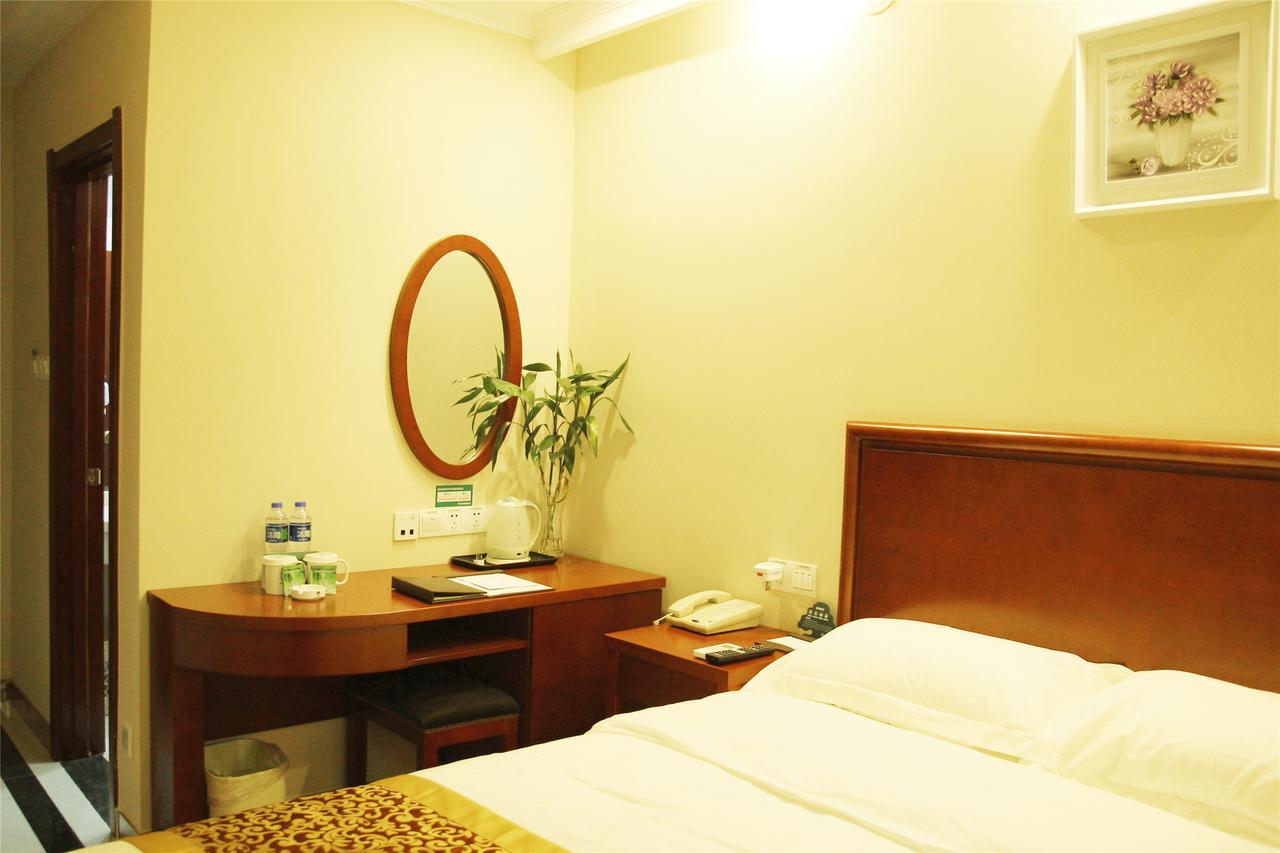 Greentree Inn Beijing Fengtai Dacheng Road Huanleshuimofang Business Hotel Ngoại thất bức ảnh